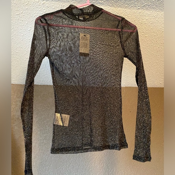GUESS sheer metallic long sleeve top - XS - Picture 7 of 7